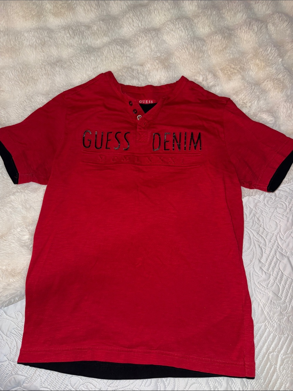 GUESS Denim Los Angeles Men’s M Red Layered-Look Henley MCMLXXXI